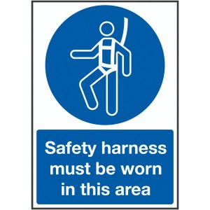 210x148mm Safety Harness Must Be Worn In This Area - Rigid