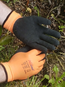 Size 9 L Axxion Winter Waterproof Orange Latex Grip Gloves